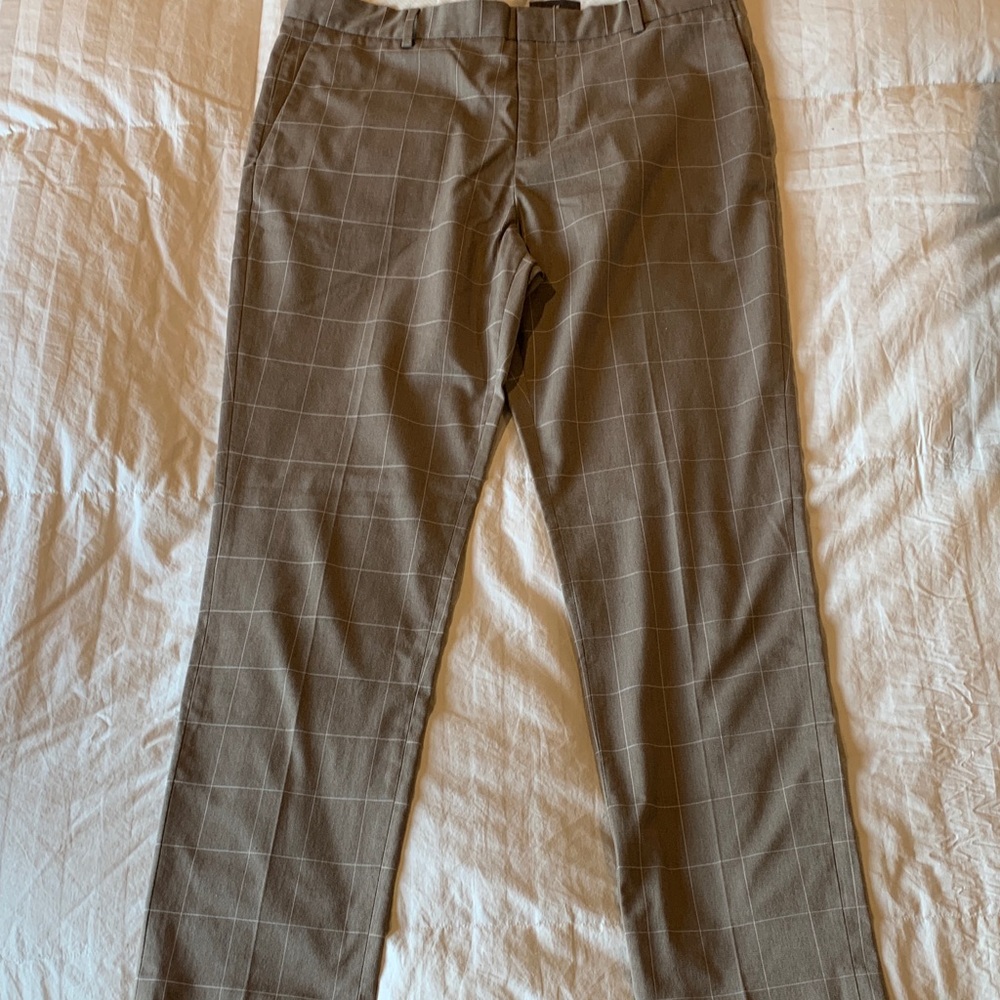 H&M Men's Brown Checkered Chinos
